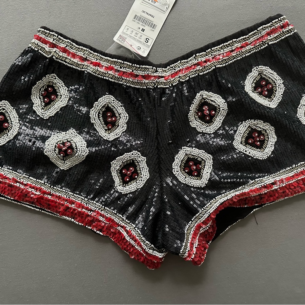 Zara Shorts